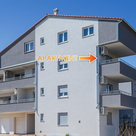 Brajdine - Ema Apartman Medulin Kültér fotó